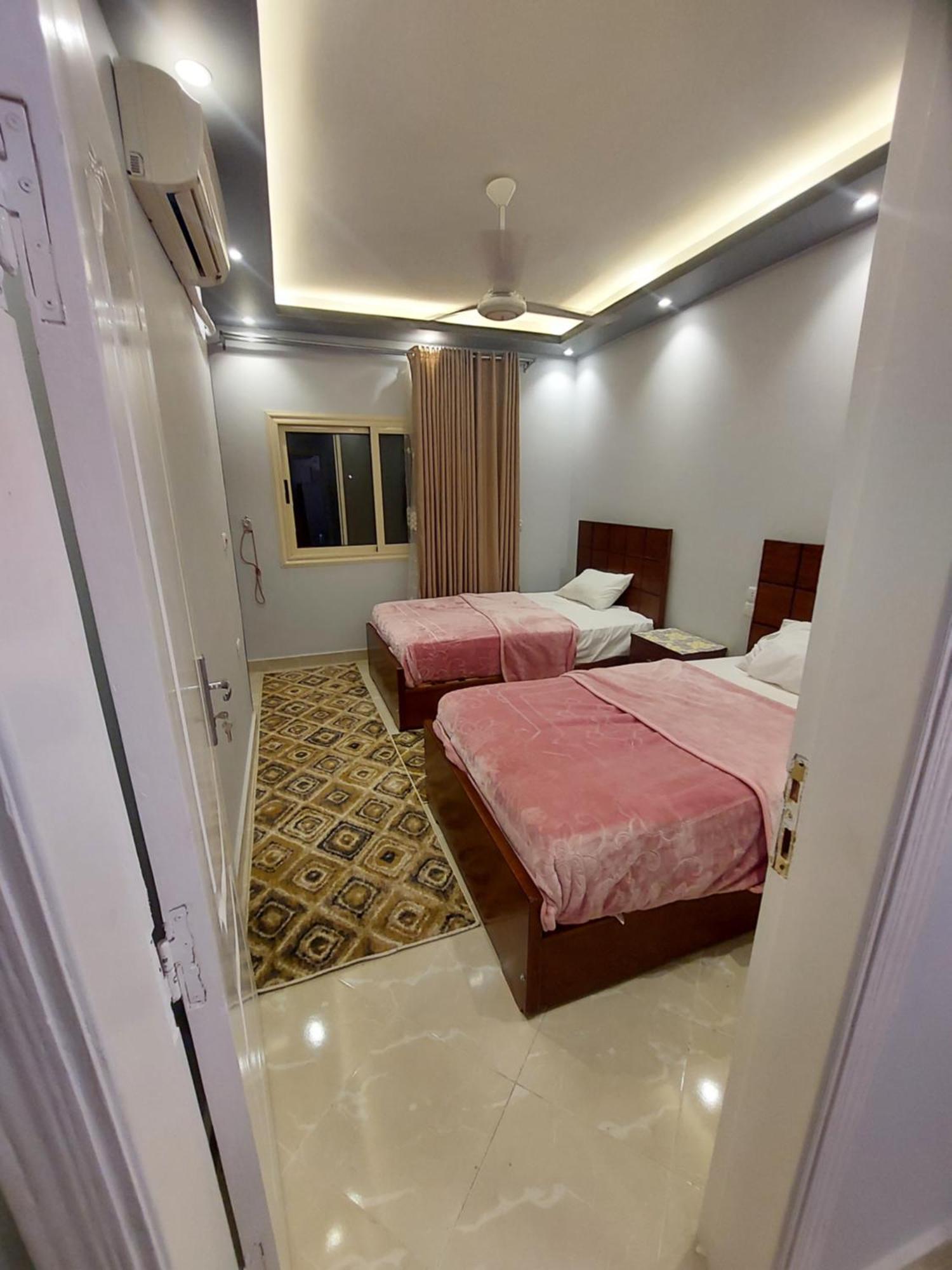 Luxor Apartment Bagian luar foto